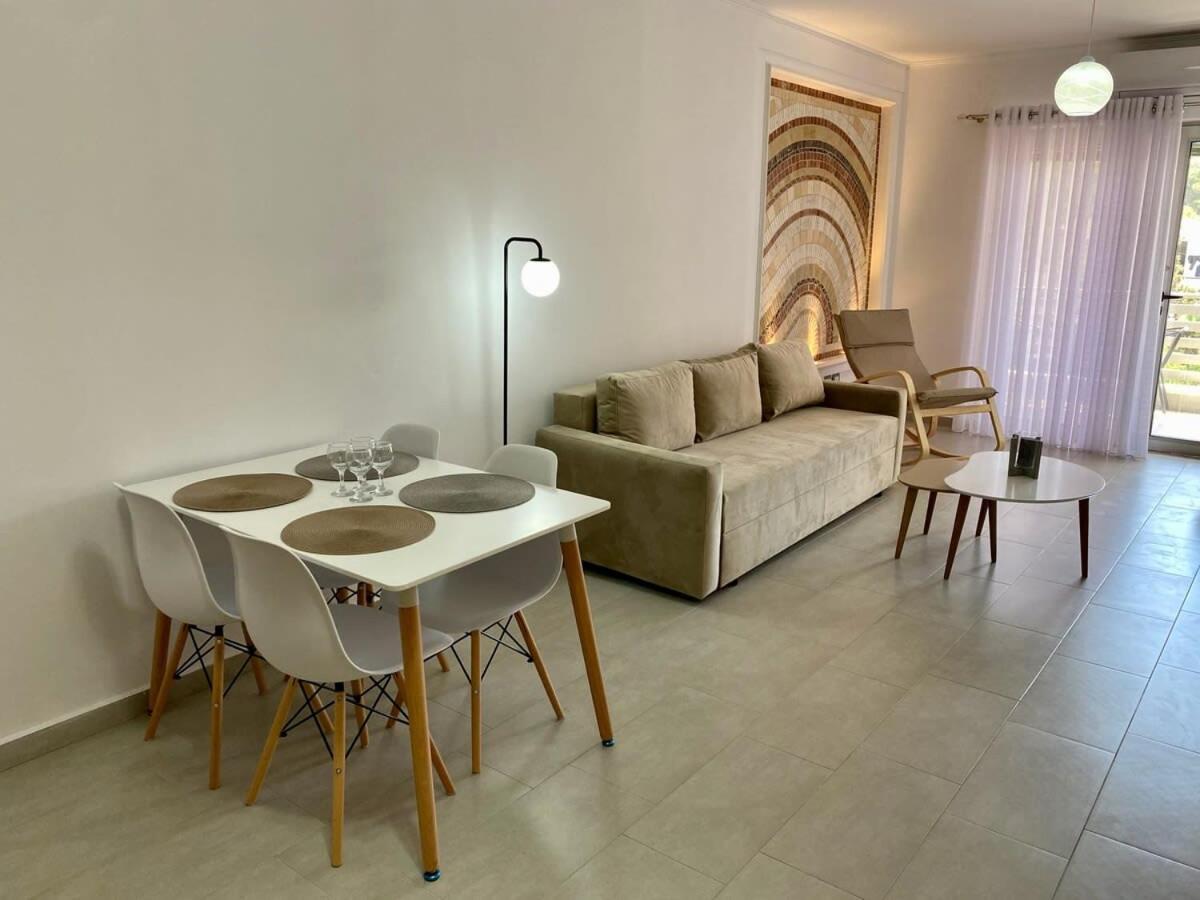 Sunlit 594 Apartment Драч Екстериор снимка